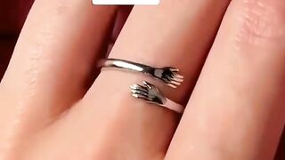 Hug Ring ????????