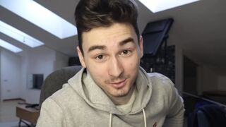 Кот страшный скример