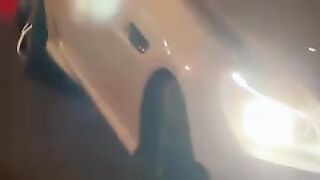 Wo bhi Mercedes wala hona chaiye larka????