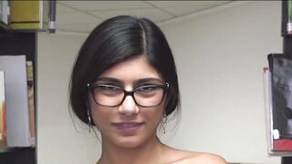 MIA KHALIFA - Cum with me on a Journy through Time & the Space between my Legs to the Land of my Mig -