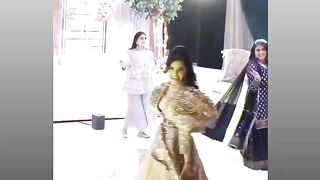 Yaar bahut Hi pyara dance hai