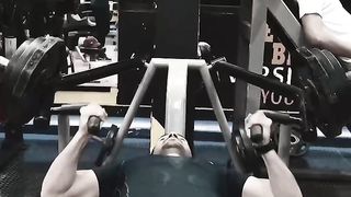 Chest Fly Machine