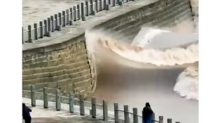 Sea high flood levels
