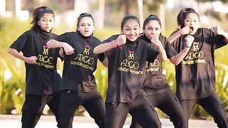 DANCE