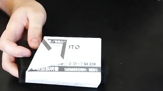 I Spend $1500 on Weirdest Things on eBay Comentarii