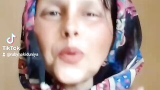 Sher mujhe kia mtai geen ye gardishain