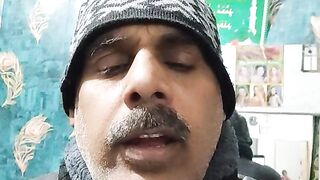 Dil shammah jalay betha hon
