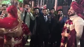 Shadi dance video dulhan performance
