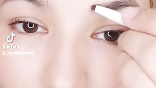 Easy and trending makeup