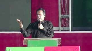 اللہ کے سوا کوئی عبادت کے لائق نہیں۔عمران کان