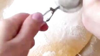 خبز العجين