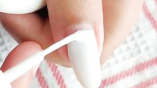 Acrylic nails