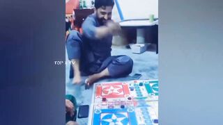 Pakistani funny clips. Pakistan most funny vedeo. Worsest funny vedeos