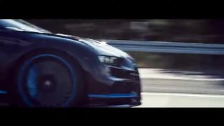 Bugatti vs ferrari drag race