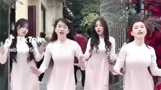 Viet Nam Tiktok Dance #1