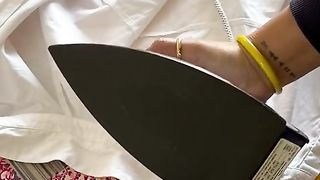 tip and tricks ! Iron hack useful for white dresess