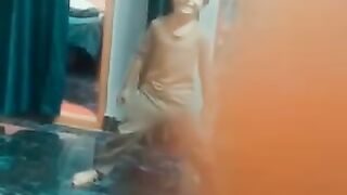 Mukkala mukabila Laila dance ,from hadiya