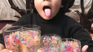 Orbeez colourful ball
