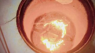 Why they are obiling egg