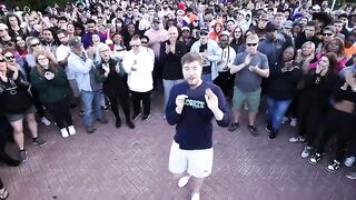 Тысячи незримых людей начали видеть