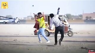 Loud horn prank with public ????. Iamprankstar