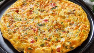 Chiken cheese loaded Omlete Recipe