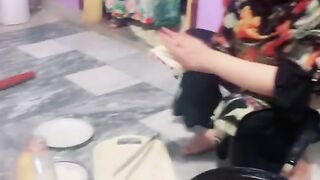 Gullrukhsar food coock