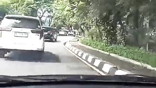 Jalan di Surabaya