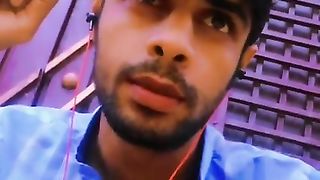 Dost ka phone bachdiya or mang party