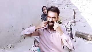 Ye kia ho raha hay