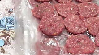 Faça em casa deliciosos hambúrguer para festas