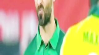 Junaid khan bowling aginst Australia | Pak Vs Australia