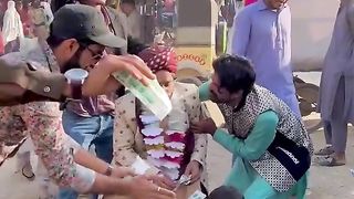 دلہا ہو ایسا پھر کیسی ٹینشن پیسوں کی