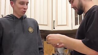 Фокус с бумажкой ????