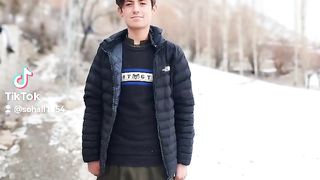 Hi that me