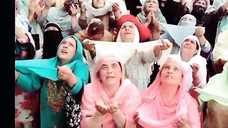 Prayers ???? to Allah on Turkish earth quake