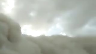 تبت میں پانی سے بھرا ایک بادل زمیں پر گرگیا ، دنیا کا انوکھا حادثہ.. MMA