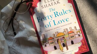 The Forty Rules Of Love by Elif Shafak | book review & summary
