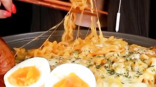 Cheesy carbo noodles