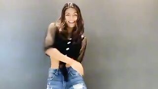Dance queen | rate this dance
