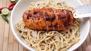 Creamy Garlic paste with Grilled Chicken