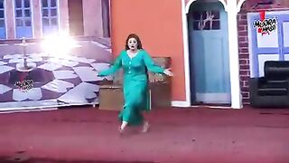 Mujra hot