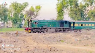 Pakistan  metro