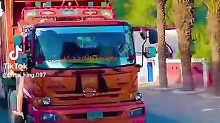 Pakistan  tarlah enjoy