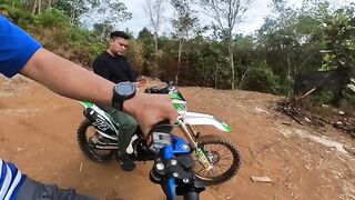 Testing yamaha yz125cc extreme road