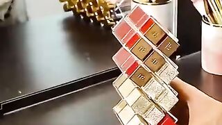 ,16 grid lipstick organizer
