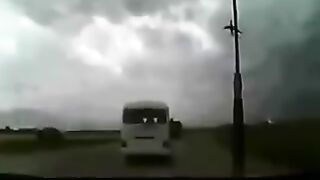 Взрыв падение самолёта