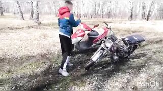 Сравнение мопеда и мотоцыкла китайских
