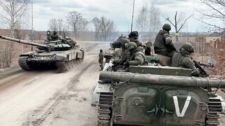 Российский танк выдержал четыре попадания из ПТРК  и гранатомётов ВСУ
