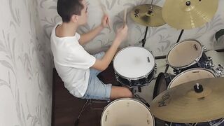 Александр Иванов- Московская Осень (Игра на барабанах)